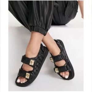 Steve Madden Mona Quilted Sandal in Black size 7